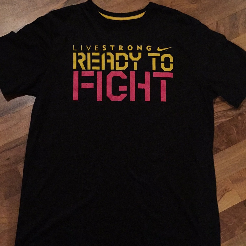 Men’s Nike Dri-Fit livestrong shirt